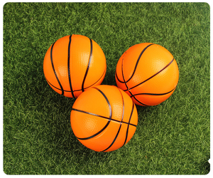 Mini PU futbol topu stres topu sıkmak oyuncaklar çocuklar için açık spor oyuncak Logo baskı çocuk dostu anti-stres promosyon kullanımı - Product Image 4