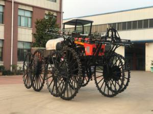 Pertanian Fumigator otomatis 1000L traktor Self propeled Sugarcane tinggi Ground Clearance Boom Sprayers penyebar - Product Image 6