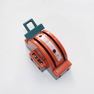 Muestra Gratuita Interruptor de Cuchilla de Doble Tiro 4 Polos 63A 250V Cobre o Hierro Interruptor de Conmutación <span class=keywords><strong>Ingelec</strong></span> 2*32P - Product Image 6