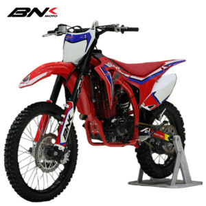 Moto tout-terrain BNK d'occasion pour adultes, 4 temps, 200-400cc, monocylindre, démarrage au disque, motocross, performances à haute vitesse - Product Image 5