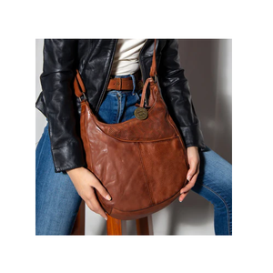 Sac bandoulière polyvalent pour femme en cuir véritable avec chaînes, style classique et vintage, design élégant, plusieurs compartiments - Product Image 1