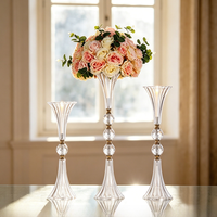 Vase transparent en acrylique, centre de table et support décoratif pour mariages