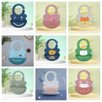 Vente en gros BSCI certification prend en charge personnalisé étanche pliant bonne alimentation propre de bébé bavoir de zoo de bébé en silicone de qualité alimentaire