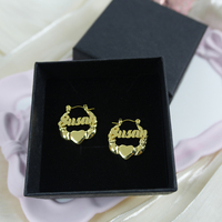 QIUHAN MOQ 1 PC Mini Boucles d'oreilles Claddagh torsadées en or 18 carats personnalisées, Bijoux pour enfants, Cadeau, Boucles d'oreilles créoles avec nom personnalisé