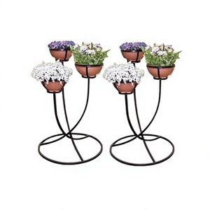 Support de pot de plantes de conception admirable ensemble de deux supports de pot de jardinière de couleur noire de fer pour des accessoires de décoration de jardin - Product Image 1