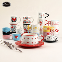 Tasse à café blanche brillante avec poignée en forme de cœur, impression cœur rouge SWT, vente en gros, personnalisable, mug en céramique pour la Saint-Valentin