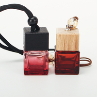 Accessoires de voiture de bureau à domicile de haute qualité Mini désodorisant de pulvérisation 8ml diffuseur bouteille vide de parfum écologique