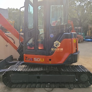 Mini-excavatrice sur chenilles Hitachi ZX50U d'occasion, pesant 5 tonnes, avec moteur Isuzu, boîte de vitesses, roulements et moteur, à vendre. - Product Image 4