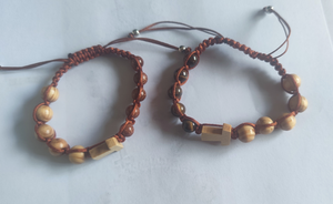 Komi <span class=keywords><strong>Bracciale</strong></span> <span class=keywords><strong>Rosario</strong></span> Cristiano Intrecciato a Mano con Perline in Legno di Santa Maria e Croce Bracciali Classici da Preghiera R-081 - Product Image 3