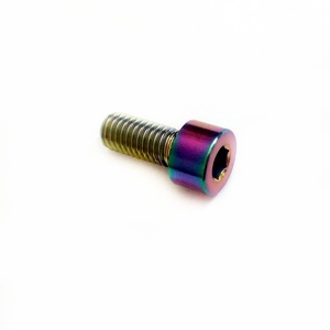 Tuerca Hexagonal Métrica M10 de Acero al Carbono, Grado GR5, Acabado Natural, Rosca Completa Derecha, para Industria Pesada - Product Image 2