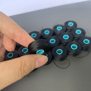 Mẫu có sẵn màu sắc 210D 3 plys Polyester Filament Pre vết thương khâu may bobbins chủ đề <span class=keywords><strong>30</strong></span> <span class=keywords><strong>yards</strong></span> - Product Image 1