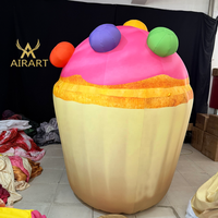 Gâteau gonflable géant de 2 m en forme de cupcake ou de crème glacée avec souffleur d'air pour événements commerciaux, gâteau féerique gonflable pour fête d'anniversaire