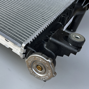 Radiateur de refroidissement du moteur 68143886AA pour Jeep Wrangler 3.0L 3.6L 2012-2019 68143886 - Product Image 3