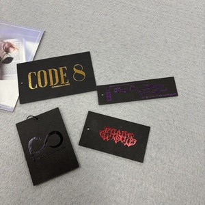 Quần Áo Swing treo thẻ sang trọng tông treo <span class=keywords><strong>tag</strong></span> đen tùy chỉnh lá dập logo nhãn thẻ cho quần áo Tóc Giả Túi tóc - Product Image 1