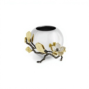 <b>Set</b> of <b>3</b> Pcs Handmade Gold Metal Flower <b>Vases</b> Decorative Flower Pot for Home Wedding Party Event Hotel & Restaurant Decor - Product Image 1