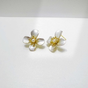 wholesale plata 925 sterling <b>silver</b> pearl 18k gold <b>earring</b> bulk Wedding bohemian white flower vintage women <b>dangling</b> <b>earrings</b> - Product Image 2