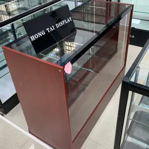 2024 nouvelle vitrine d'affichage en verre résistant à l'oxydation de conception pour l'affichage de magasin