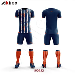 Newest Free Design Customized Sublimation Thin Fabric Breathable Soccer Jersey Football Sportswear Uniform Teamwear Soccer Kit