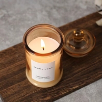 Vente en gros d'un pot en verre de luxe personnalisé privé bougie en cire de soja boîte cadeau de bougies parfumées à la lavande pour la décoration de la maison
