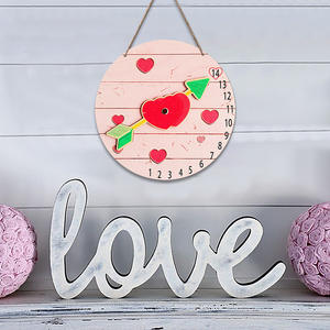 Adorno Colgante de Reloj en Forma de Corazón Decorativo con Temática del Día de San Valentín para Decoración del Hogar y Letrero para Puerta - Product Image 2