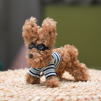Porte-clés en peluche caniche bouclé marron mignon, rembourré en coton PP, pull rayé, doux et moelleux, couleur personnalisable, unisexe, 12 cm, jouet, cadeau, décoration