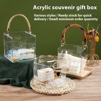 Boîte-cadeau de mariage en acrylique moderne personnalisée à haute transparence Présentoir portable et anti-poussière Cadre métallique de stockage polygonal pour fleur