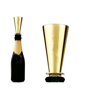 Mini funil de plástico do champanhe do preto - Product Image 1