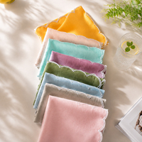 Ensemble de nappes et de serviettes en lin français festonné de luxe, nappes de table en tissu brodées sur mesure pour restaurants haut de gamme, mariages