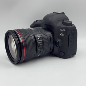 กล้อง DSLR มือสอง 5D Mark IV เลนส์ <span class=keywords><strong>24</strong></span>-<span class=keywords><strong>70</strong></span> มม. บันทึกวิดีโอ 4K เซ็นเซอร์ฟูลเฟรม เหมาะสำหรับงานแต่งงาน ถ่ายทำงานอีเว้นท์ สภาพเกรด A+ ใกล้เคียงมือหนึ่ง - Product Image 1