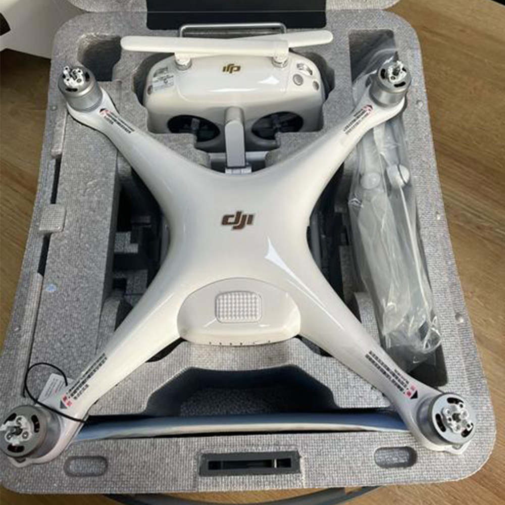 DJI Phantom 4 Pro V2.0 - Extended Flight Time & Smarter Features