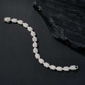Bracelet en diamant moissanite artisanal de fournisseur indien pour femmes, bijoux élégants pour soirées cocktails, disponible à bon prix - Product Image 5