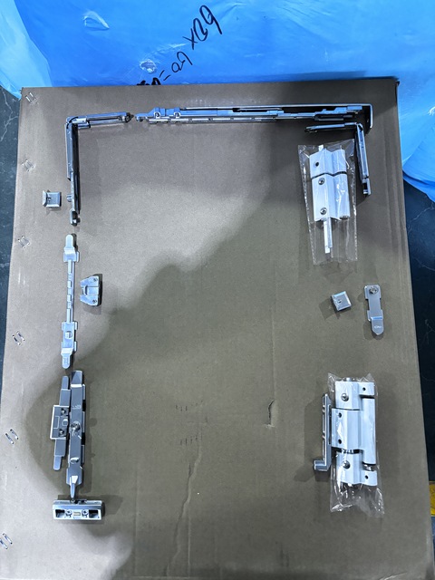 20 groove Euro Groove Inward Opening Tilt and Turn Hardware with Full Concealed Hinge Set