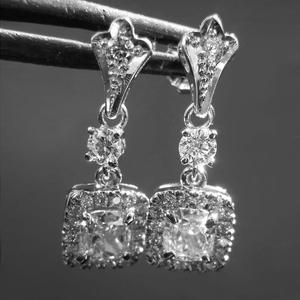 Boucles d'oreilles en or blanc et diamants, 1,5 ct, forme carrée, halo, pour femmes, bijoux fins - Product Image 4