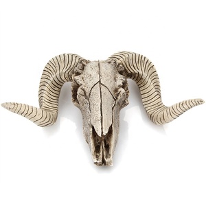 Cráneo de Ram colgante para pared, cuerno de <span class=keywords><strong>cabra</strong></span>, <span class=keywords><strong>esqueleto</strong></span>, para colgar en la pared, decoración creativa para el hogar, sala de estar, artesanía de resina Retro - Product Image 6