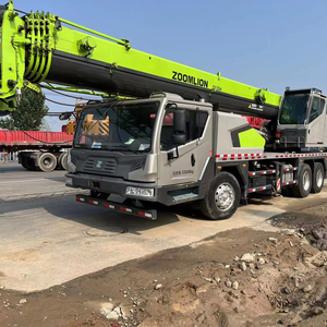 Grue sur camion Zoomlion d'occasion de 25 tonnes, moteur et pompe en parfait état, engin de chantier robuste - Product Image 1