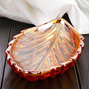 Assiette <span class=keywords><strong>en</strong></span> forme de feuille créative, plateau cadeau <span class=keywords><strong>en</strong></span> <span class=keywords><strong>verre</strong></span> ambré trempé, résistant à la chaleur, pour dessert, gâteau, steak, <span class=keywords><strong>plat</strong></span> rond <span class=keywords><strong>plat</strong></span> - Product Image 2