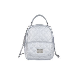 Nueva Mochila Mini de PU Acolchada Rosa Claro con Diseño Personalizado, Logotipo Personalizado, Cierre Metálico, Cadena con Dijes de Perlas y Encaje, Bolso para Mujer - Product Image 1