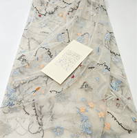 Édition limitée premium |   Haute qualité à prix abordable |   Tulle brodé à la main avec des motifs d'oiseaux et de fleurs, style français |   pour robes de mariée