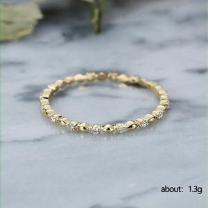 Anello da Donna F1350 in Oro Giallo con Diamante Taglio Brillante Rotondo Colore G Naturale Gioiello Classico per Fidanzamento - Product Image 5