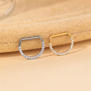 Lingchee ASTM F-136 14G titane mamelon anneau D forme Segment anneau clair Zircon mamelon anneaux Piercings bijoux Sexy - Product Image 2