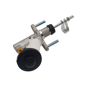 Pompe de <span class=keywords><strong>maître</strong></span>-<span class=keywords><strong>cylindre</strong></span> d'<span class=keywords><strong>embrayage</strong></span> automobile à <span class=keywords><strong>prix</strong></span> d'usine 31410-12370 pour Toyota Corolla Bombin Superior Clutch - Product Image 6