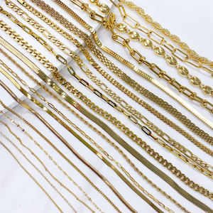 Collier de chaîne à maillons cubains en acier inoxydable classique de haute qualité plaqué or 18 carats pour unisexe - Product Image 4