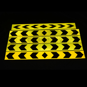 Adesivo di avvertenza di sicurezza con nastro riflettente <span class=keywords><strong>giallo</strong></span>/nero <span class=keywords><strong>fluorescente</strong></span> da 90 m - Product Image 3