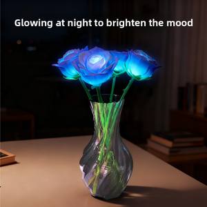 Rosas Artificiales Impermeables de Plástico Mejorado con Jarrón, Adorno Decorativo para Interiores y Exteriores, Figuras Decorativas - Product Image 3