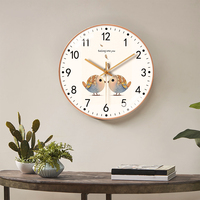 Horloge murale de 12 pouces avec lecture numérique pour le mois, la Date, le jour et la température ambiante