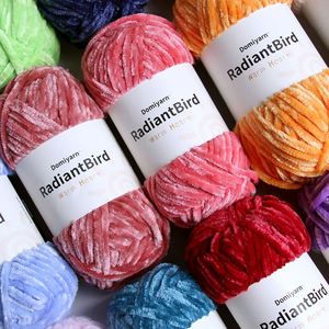 Meilleure vente Super volumineux chaud doux tricot Chenille fil 100G/87Yd/80M 37 couleurs usine en gros - Product Image 1