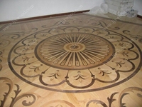 Élégant médaillon de marqueterie de parquet en bois de teck moderne motif de carrelage intérieur Installation par clic Surface antidérapante