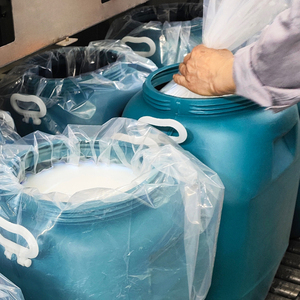 Emulsión de polímero acrílico puro a <span class=keywords><strong>base</strong></span> de agua osmótica One Stop Service Emulsión acrílica Osmótica de calidad superior - Product Image 3
