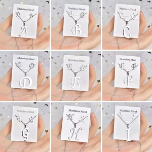 Женский комплект из колье и сережек - Product Image 3