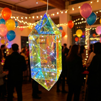 Schillernder Handgefertigter Umweltfreundlicher Bruchsicherer Moderner Hängender LED-Beleuchteter Diamantförmiger Prismatischer Weihnachtsbaumschmuck